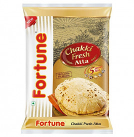 Fortune Chakki Fresh Atta   Pack  5 kilogram